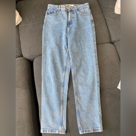 Zara high waisted mom jeans - Picture 3 of 4
